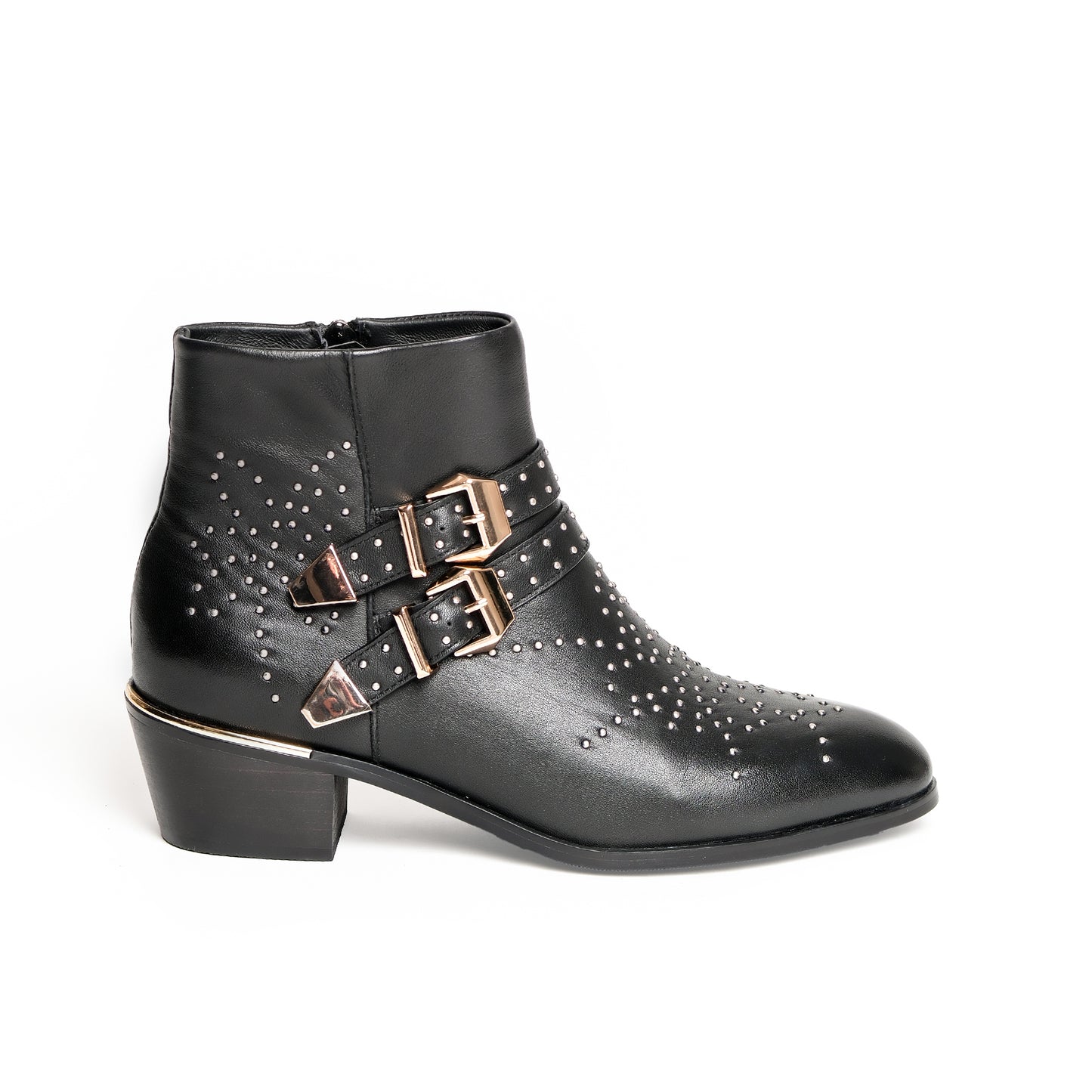 STUDS - BLACK