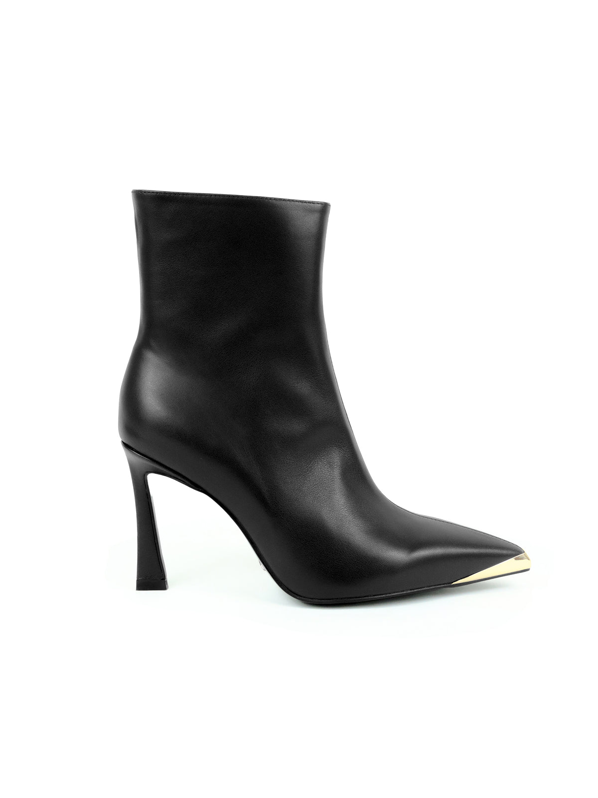 CLAU - BLACK